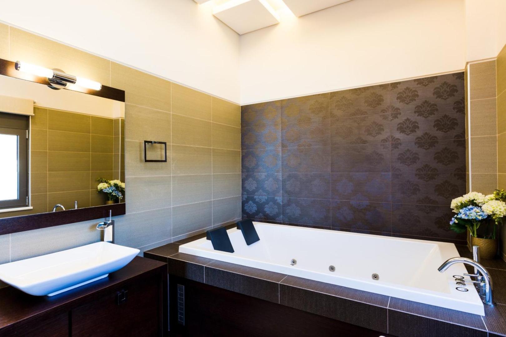 Winehill Villa Platanias  Ngoại thất bức ảnh